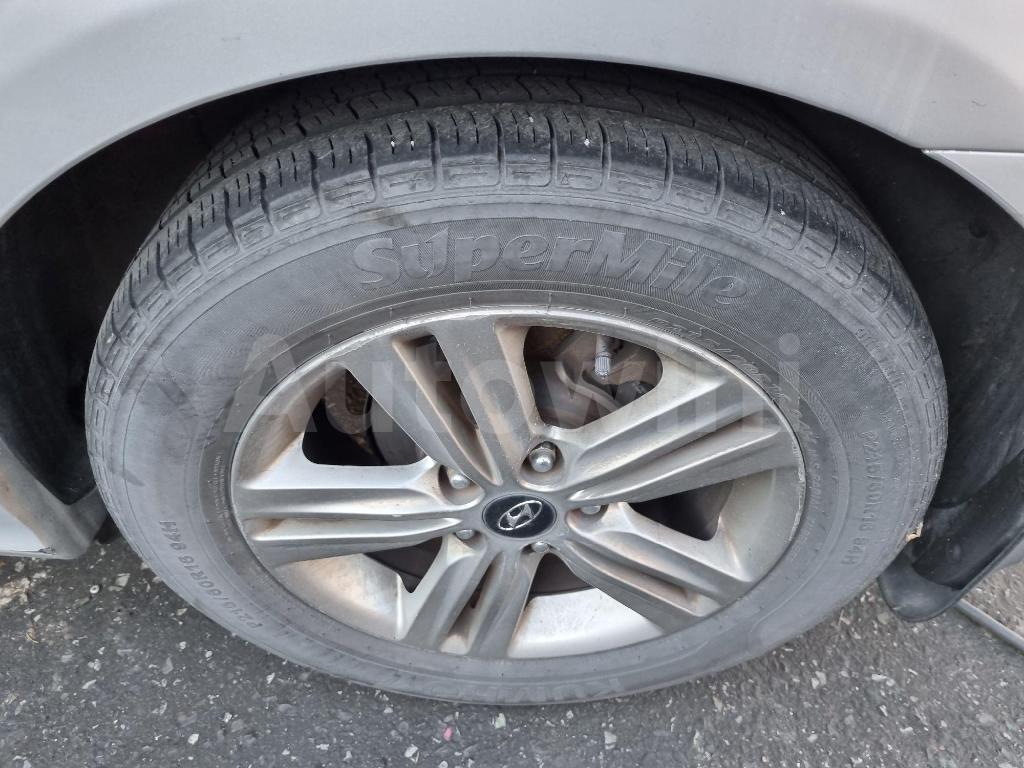 2014 HYUNDAI YF SONATA LPG AT - 11