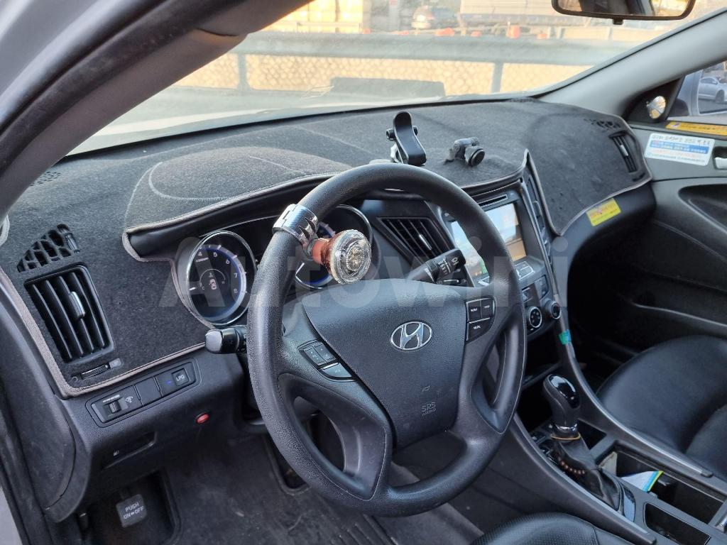 2014 HYUNDAI YF SONATA LPG AT - 18