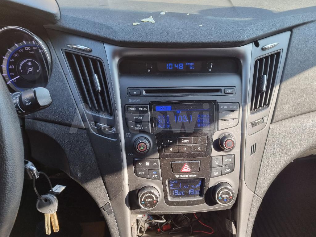2014 HYUNDAI YF SONATA LPG AT - 46