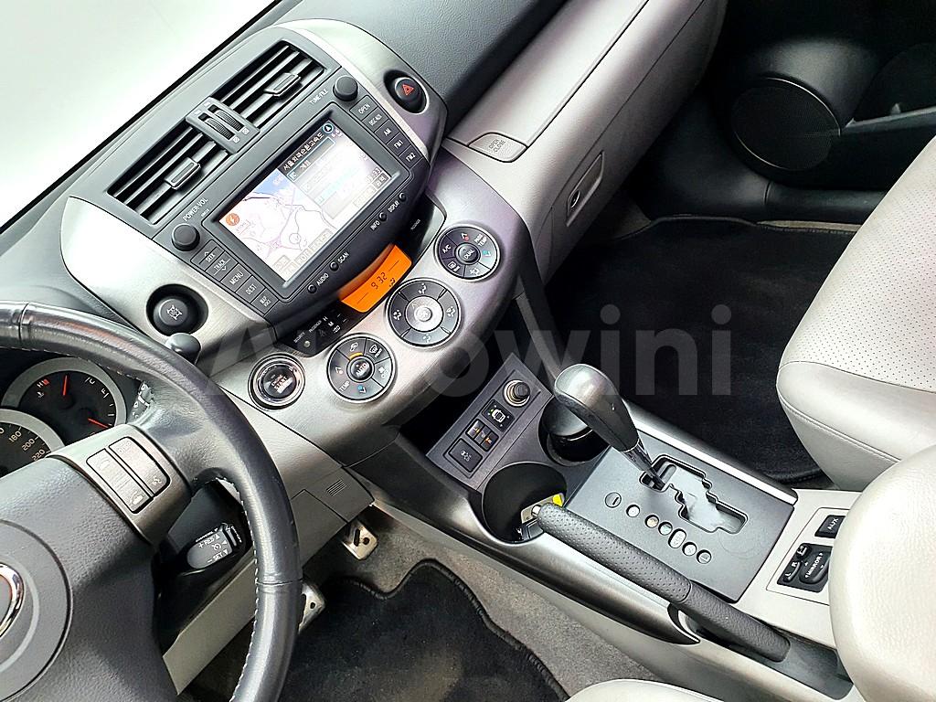 2011 TOYOTA RAV4 4WD - 11