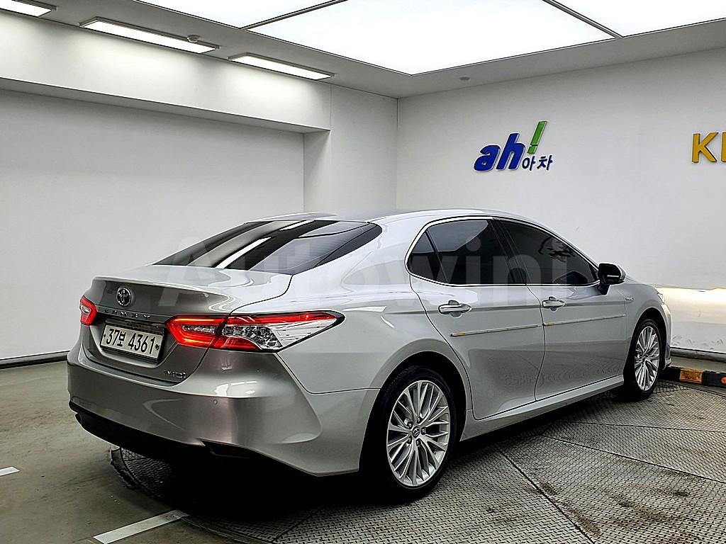 JTNB21HK4K3032929 2019 TOYOTA  CAMRY 2.5 HYBRID XLE-2