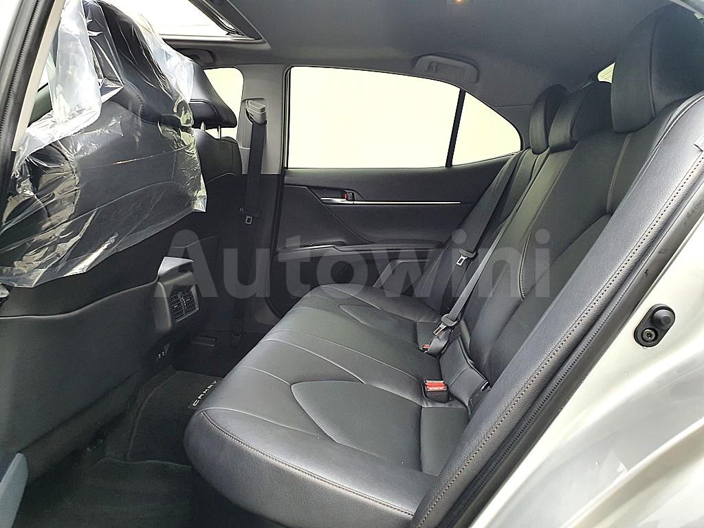 2019 TOYOTA  CAMRY 2.5 HYBRID XLE - 10