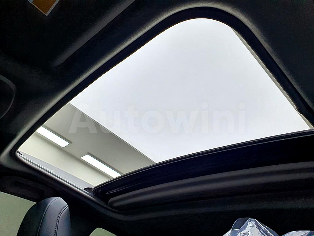 2019 TOYOTA  CAMRY 2.5 HYBRID XLE - 15