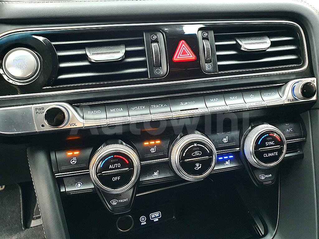 2020 GENESIS G70 2.0T 2WD ELITE - 12