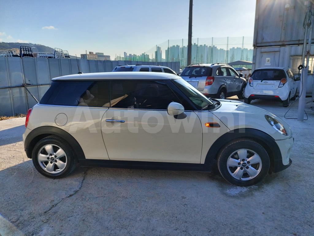 WMWXN3106F3A05095 2015 MINI COOPER D DIESEL-3
