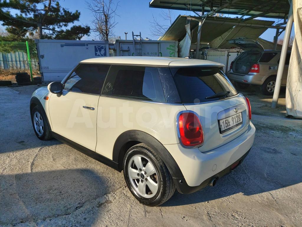 WMWXN3106F3A05095 2015 MINI COOPER D DIESEL-5