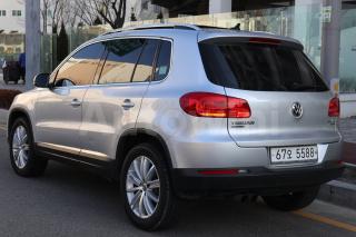 2013 VOLKSWAGEN  TIGUAN 2.0TDI+BLUEMOTION+4WD+SROOF+AA - 12
