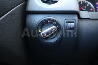 2013 VOLKSWAGEN  TIGUAN 2.0TDI+BLUEMOTION+4WD+SROOF+AA - 30