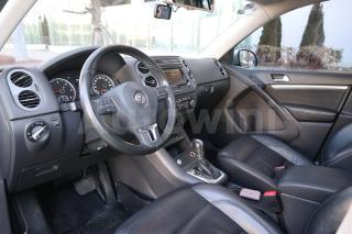 2013 VOLKSWAGEN  TIGUAN 2.0TDI+BLUEMOTION+4WD+SROOF+AA - 32