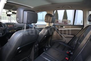 2013 VOLKSWAGEN  TIGUAN 2.0TDI+BLUEMOTION+4WD+SROOF+AA - 37