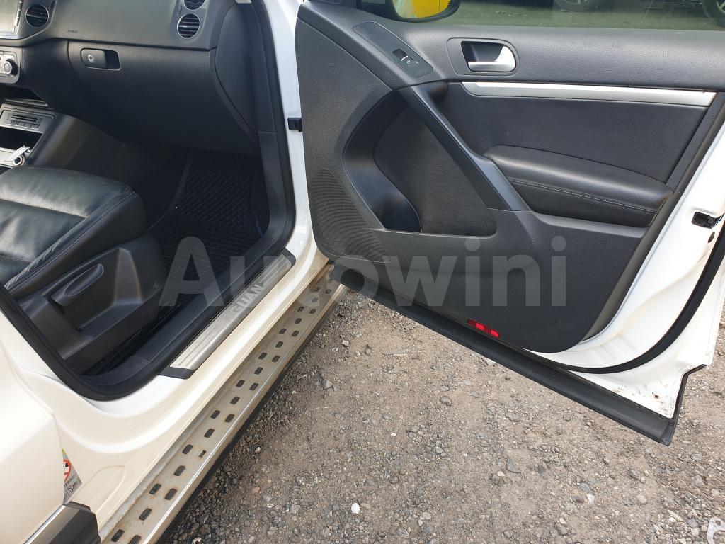 2013 VOLKSWAGEN  TIGUAN 4WD 2.0 TDI - 10