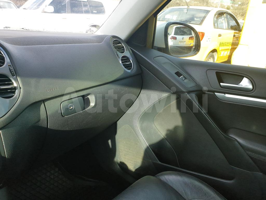 2013 VOLKSWAGEN  TIGUAN 4WD 2.0 TDI - 24