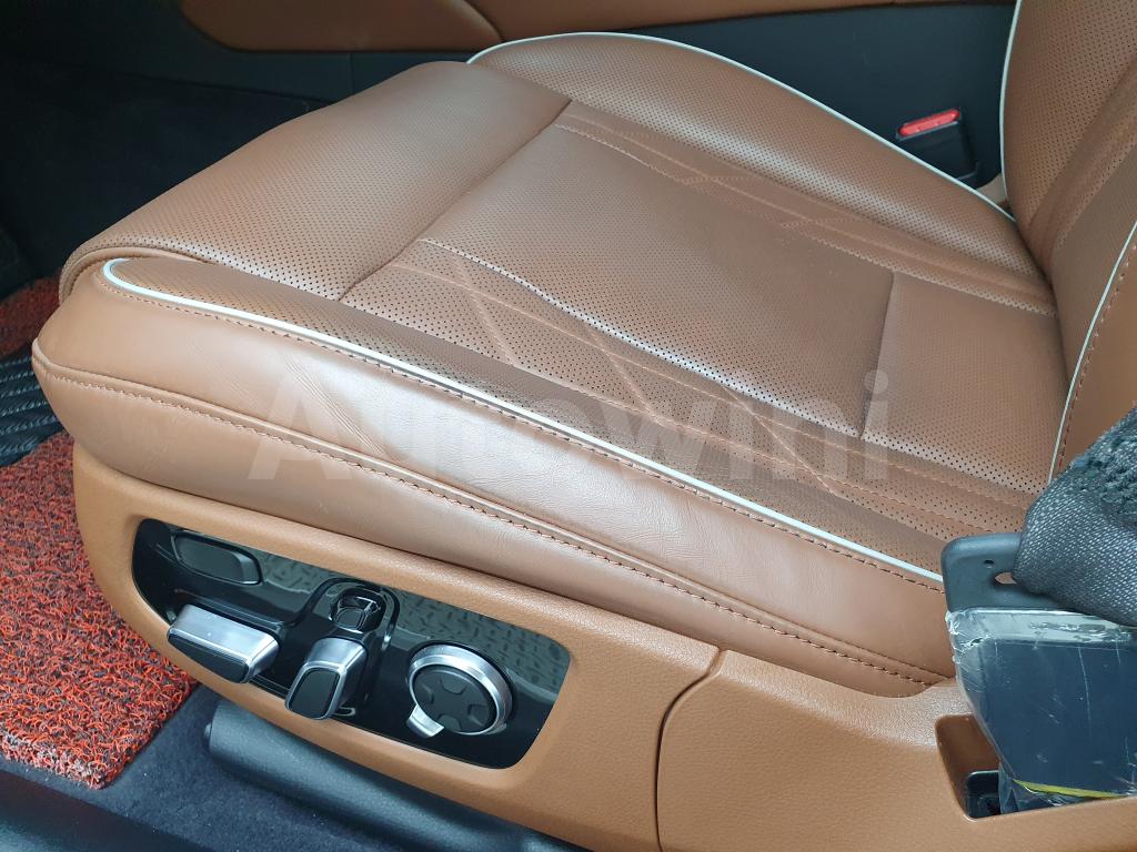 2020 KIA THE K9 3.8 GDI AWD PLATINUM III - 8
