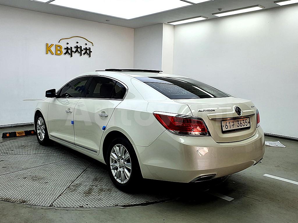 KLAPA69JDBB085222 2011 GM DAEWOO (CHEVROLET) ALPHEON CL240 PREMIUM-3