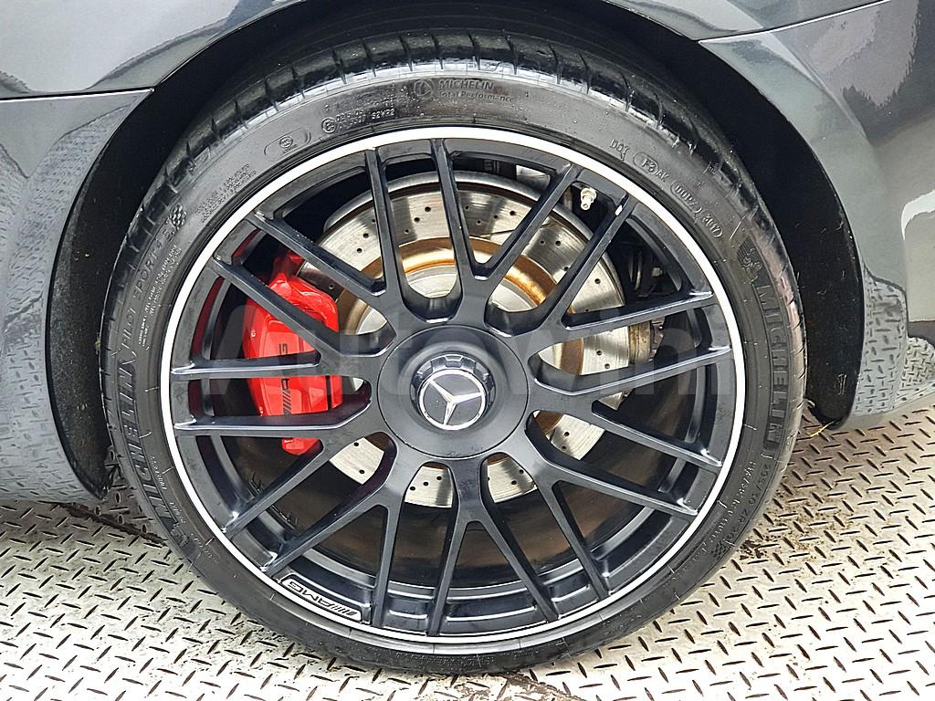 2016 MERCEDES BENZ AMG GT GT - 19