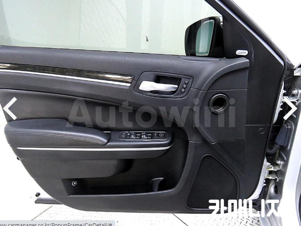 2012 CHRYSLER 300C 3.0 DIESEL - 8