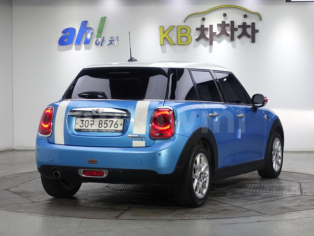 WMWXT3102FT853798 2015 MINI COOPER D FIVE-DOOR-3