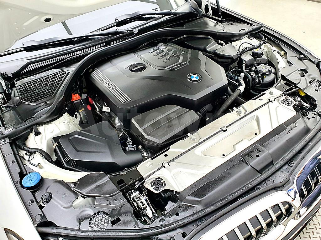 WBA5X5104LFJ29354 2020 BMW 3 SERIES 320I-5