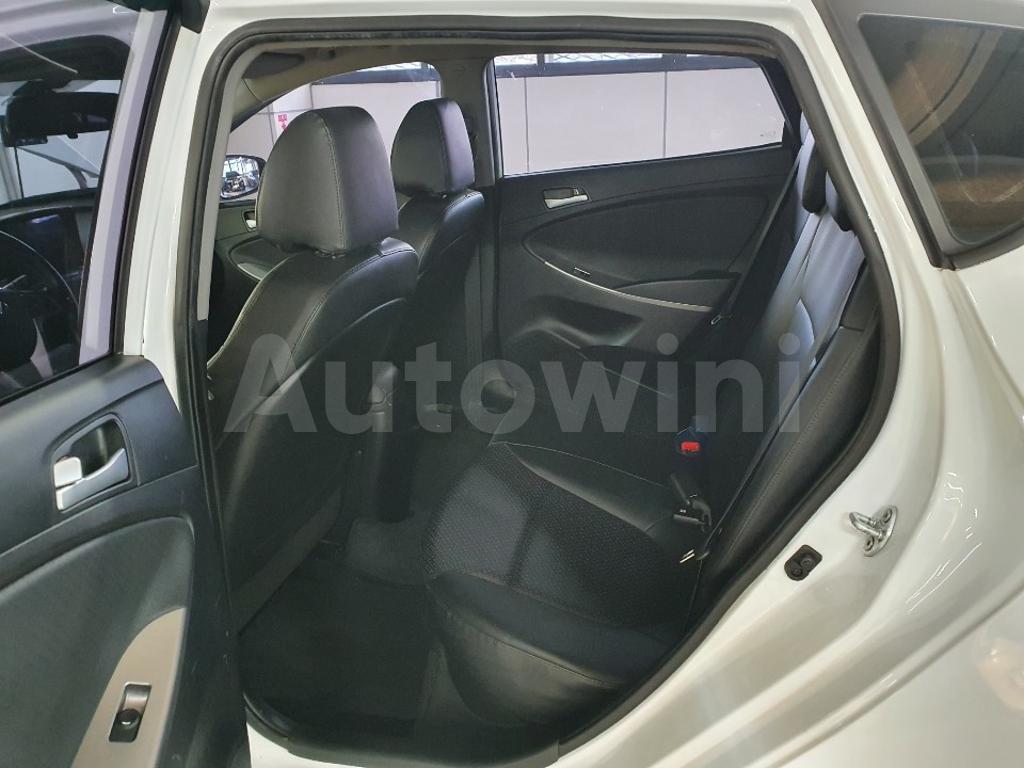 2017 HYUNDAI ACCENT  1.6 MODERN 5DR*GOOD CONDITION* - 25