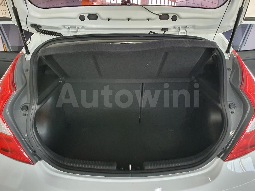 2017 HYUNDAI ACCENT  1.6 MODERN 5DR*GOOD CONDITION* - 26
