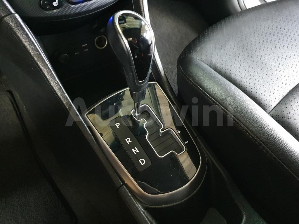 2017 HYUNDAI ACCENT  1.6 MODERN 5DR*GOOD CONDITION* - 39