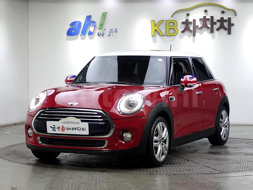 2016 MINI COOPER FIVE-DOOR 1.5 - 1