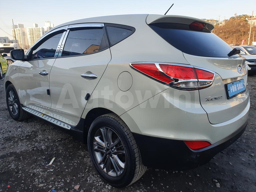 2014 HYUNDAI TUCSON IX 2.0 EVGT M/T SIDE - STEP ✔️Цена 7623$ Купить в Корее  с Доставкой в Украину