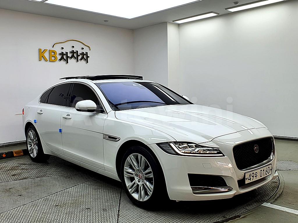 SAJBB4BG0HCY41042 2017 JAGUAR XF 2.5T PORTFOLIO X260-1