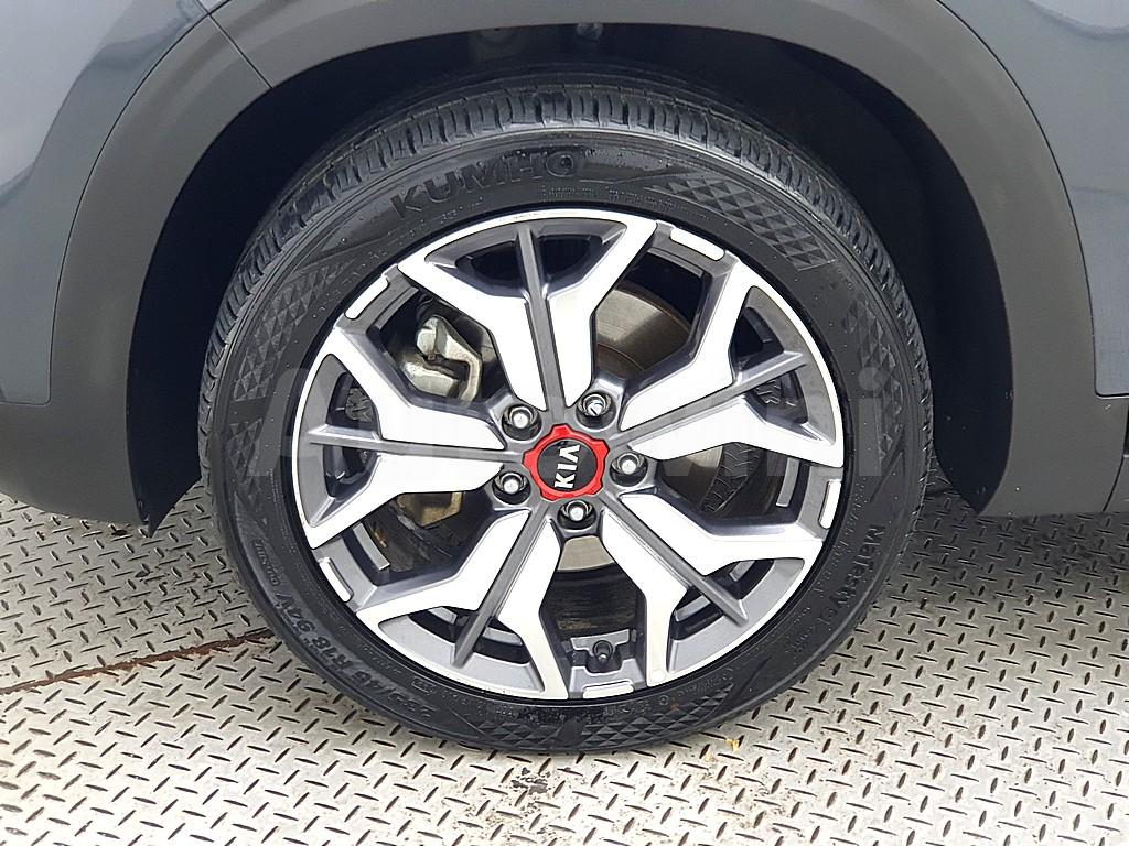2021 KIA SELTOS 1.6 DIESEL 4WD SIGNATURE - 17