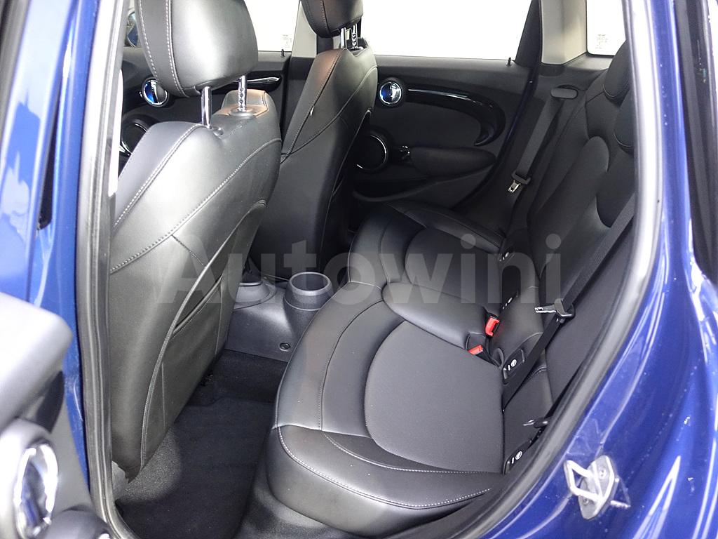 2016 MINI COOPER FIVE-DOOR - 9