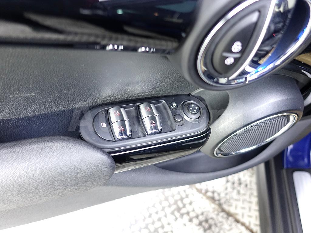 2016 MINI COOPER FIVE-DOOR - 11