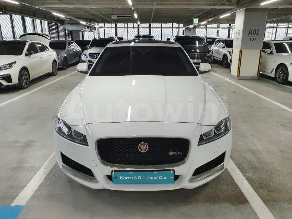 SAJBA4BN4HCY30501 2017 JAGUAR XF 20D 4WD PRESTIGE *GOOD CAR*-1