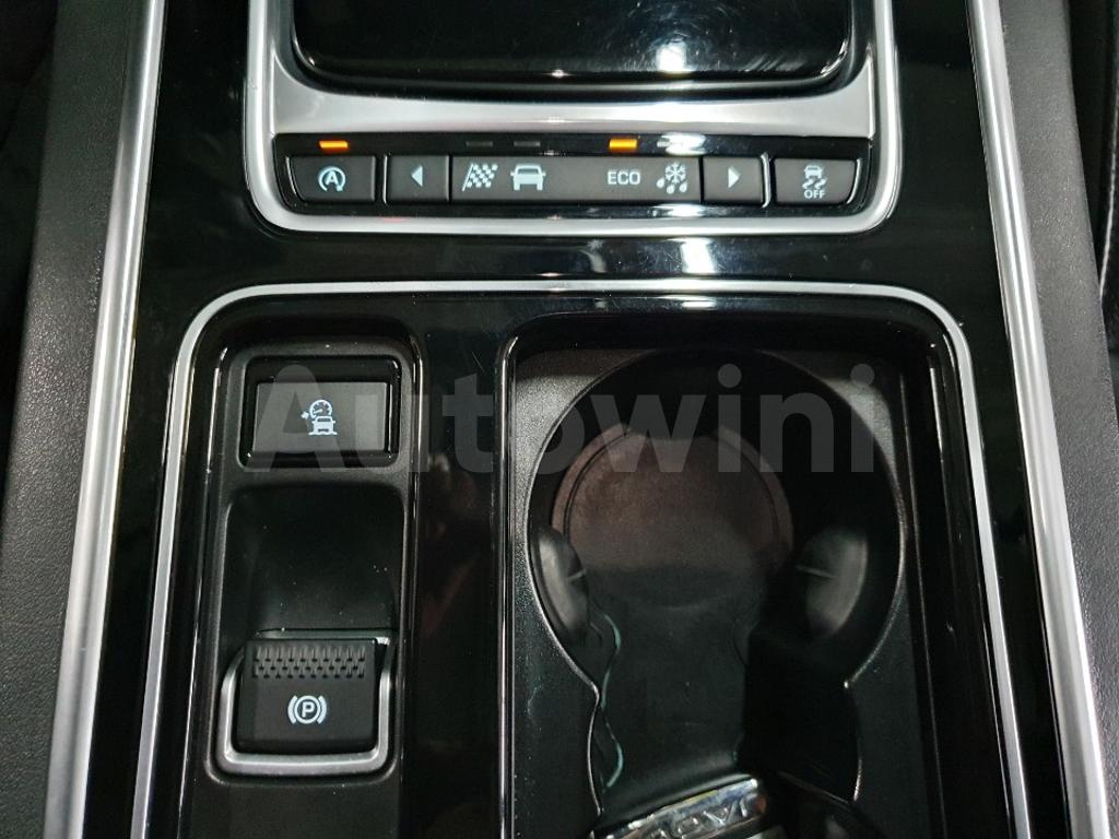 2017 JAGUAR XF 20D 4WD PRESTIGE *GOOD CAR* - 38