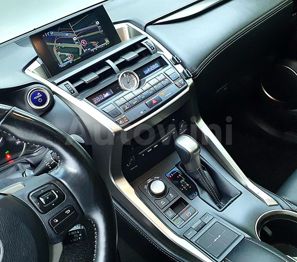 2017 LEXUS NX300H SUPREME - 10