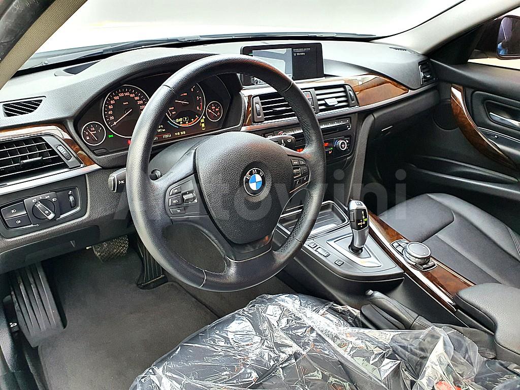 2015 BMW 3 SERIES F30  320D - 10
