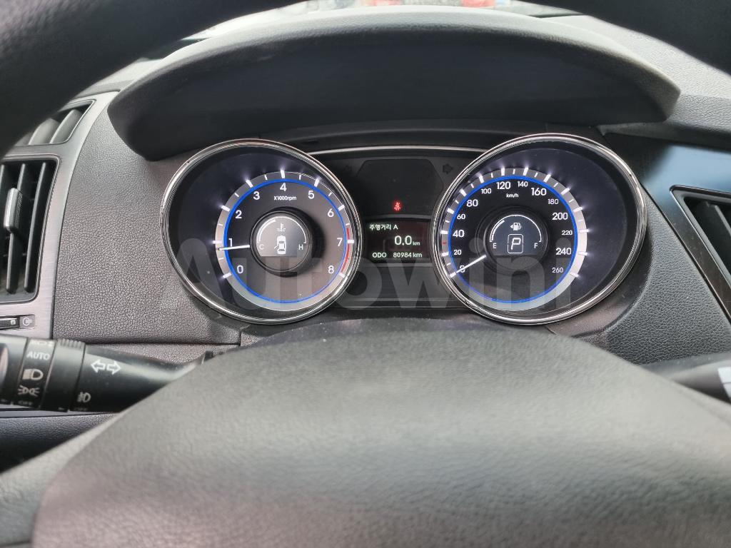2013 HYUNDAI YF SONATA LPG TAXI - 12