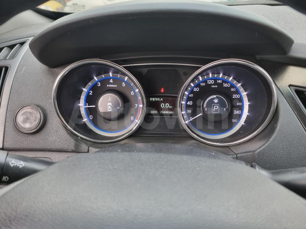 2013 HYUNDAI YF SONATA LPG TAXI - 13