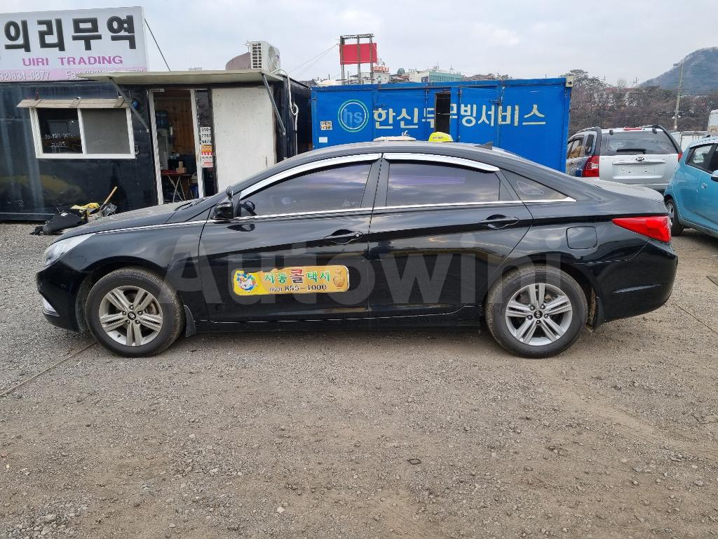 2013 HYUNDAI YF SONATA LPG TAXI - 7