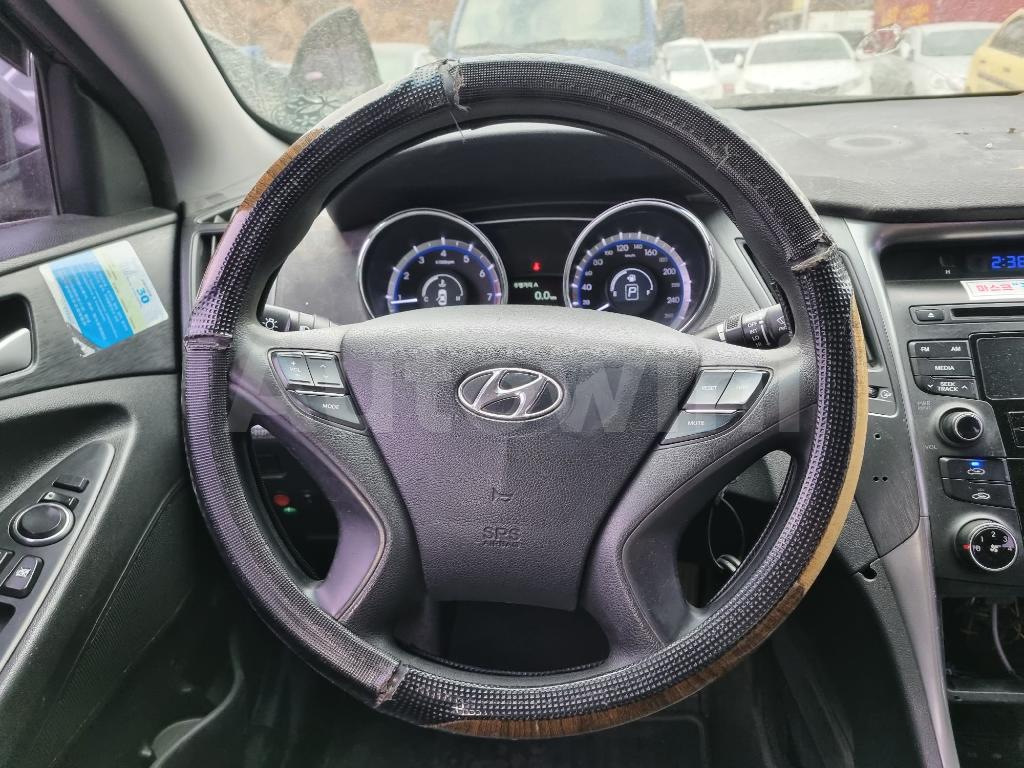 2013 HYUNDAI YF SONATA LPG TAXI - 11