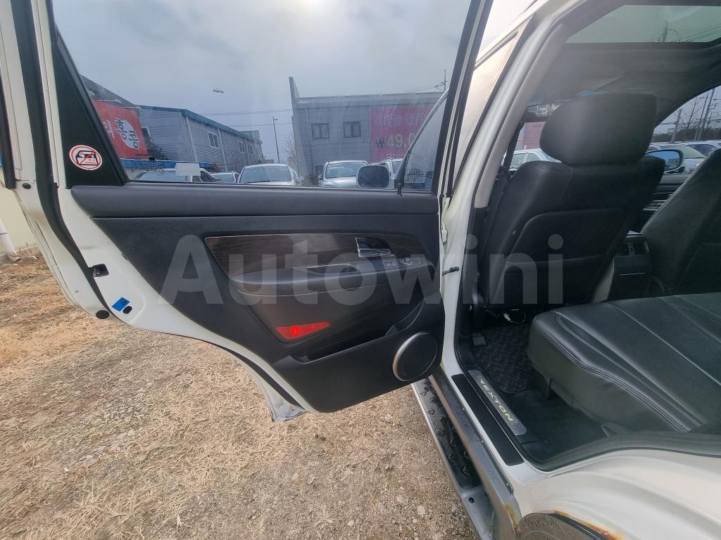 2011 SSANGYONG SUPER REXTON 4WD*M-SEAT, F-SENSOR, SUNROOF - 9