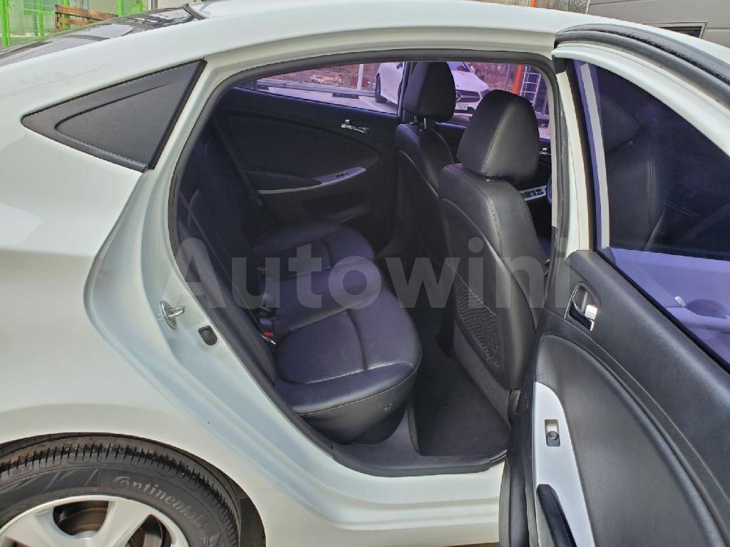 2014 HYUNDAI ACCENT  DIESEL AT - 40