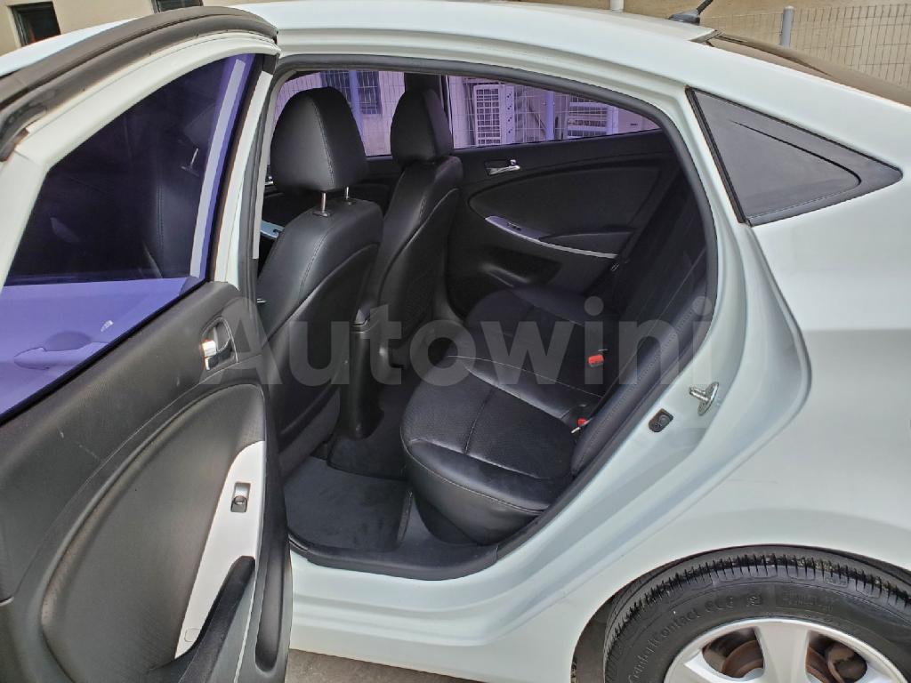 2014 HYUNDAI ACCENT  DIESEL AT - 44