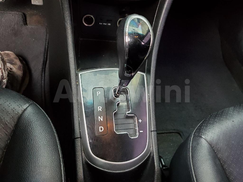 2014 HYUNDAI ACCENT  DIESEL AT - 51