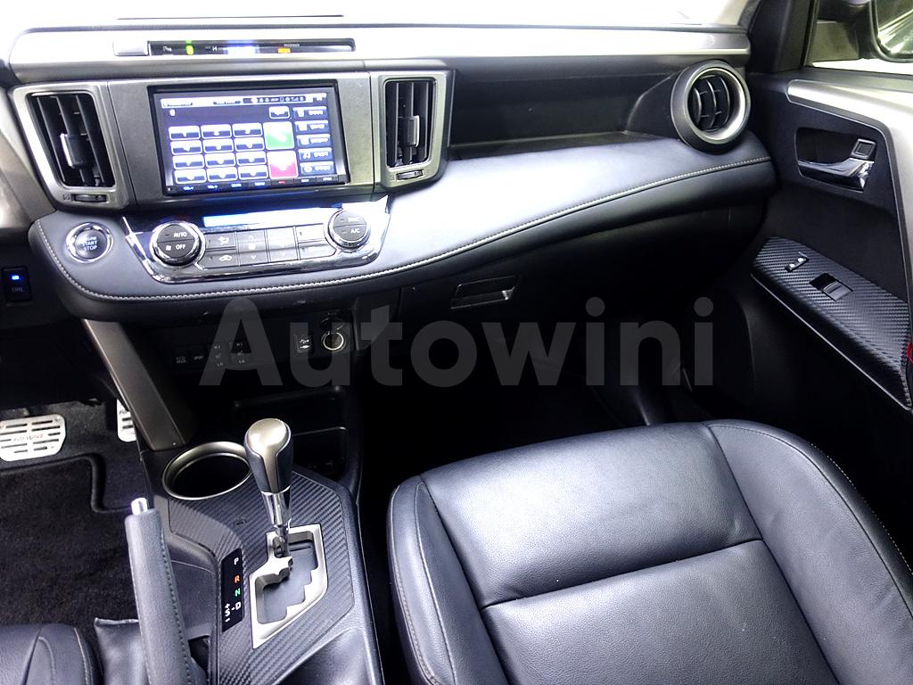 2015 TOYOTA RAV4 2WD - 10