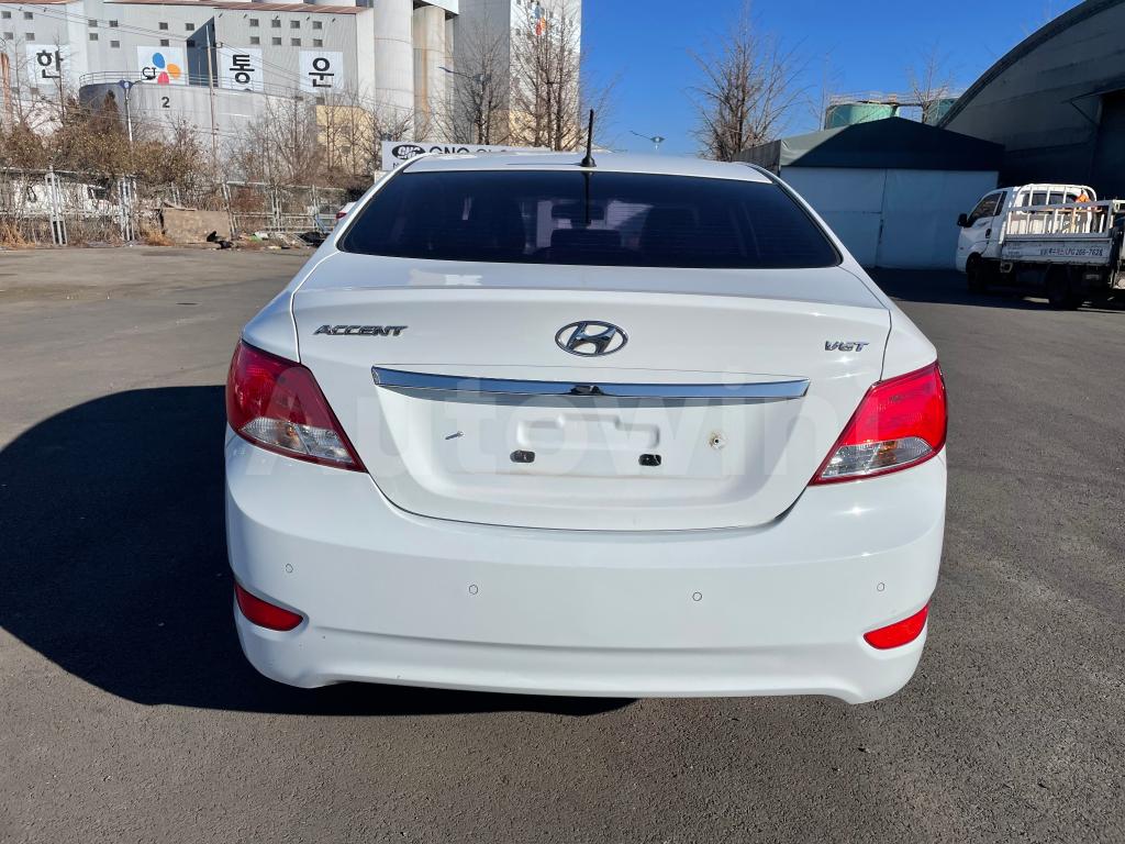 KMHCT41UGHU169696 2017 HYUNDAI ACCENT  DISEL SEDAN/NO ACCIDENT-3