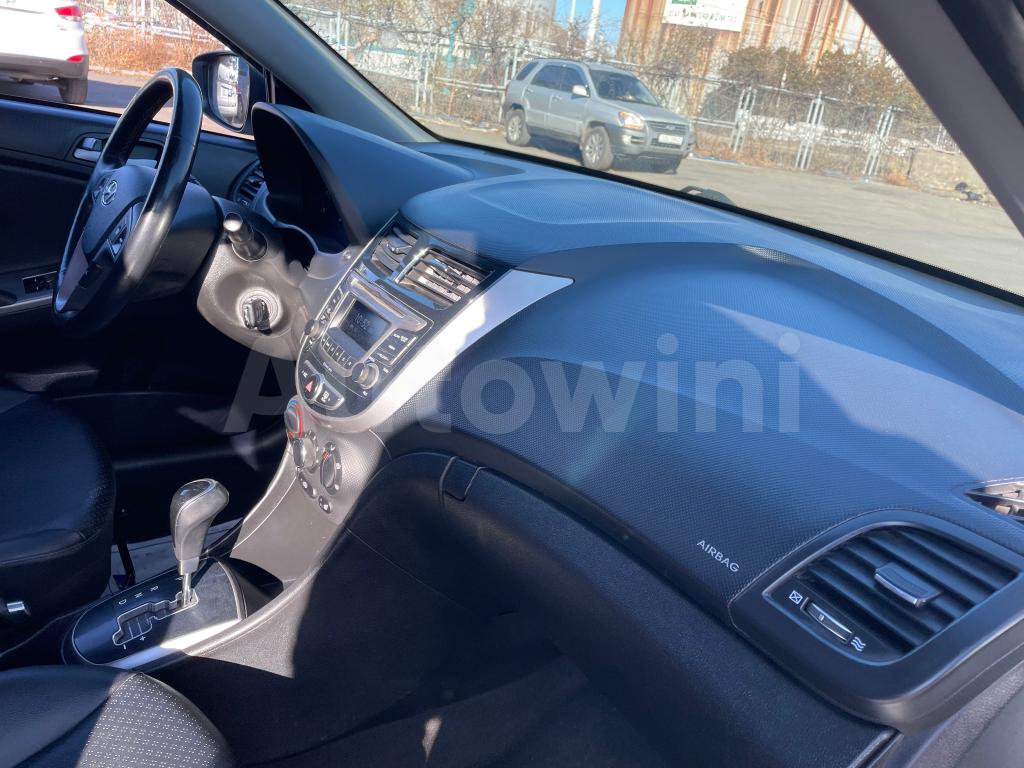 2017 HYUNDAI ACCENT  DISEL SEDAN/NO ACCIDENT - 20