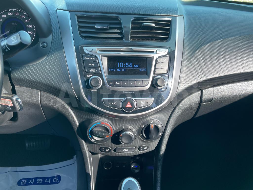 2017 HYUNDAI ACCENT  DISEL SEDAN/NO ACCIDENT - 27