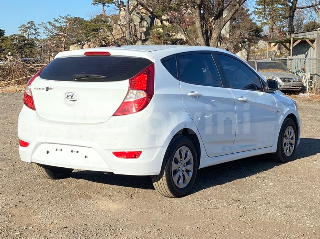 2017 HYUNDAI ACCENT  1.6 WIT ABS/VDC/EPS/TPMS AT - 8