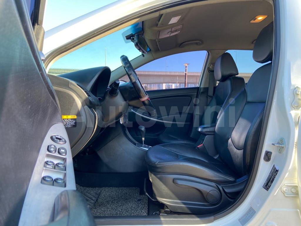 2017 HYUNDAI ACCENT  1.6 WIT ABS/VDC/EPS/TPMS AT - 10