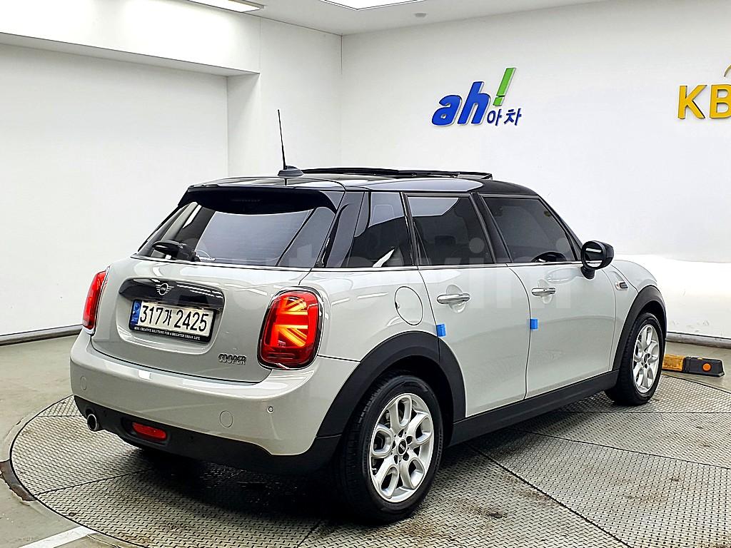 WMWXV7103M2N71609 2021 MINI COOPER 1.5 5 DOOR HIGH 3RD GEN-2